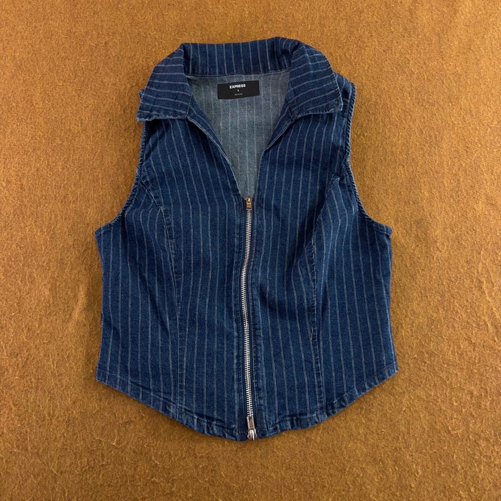 Express Womens Large Blue Pinstripe Zip Up Denim Vest New
